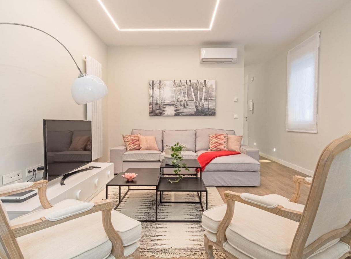 Experience The Best Of Madrid! Gran Via Apartment For 6, Comfort And Style In The Heart Of Chueca III Exteriér fotografie