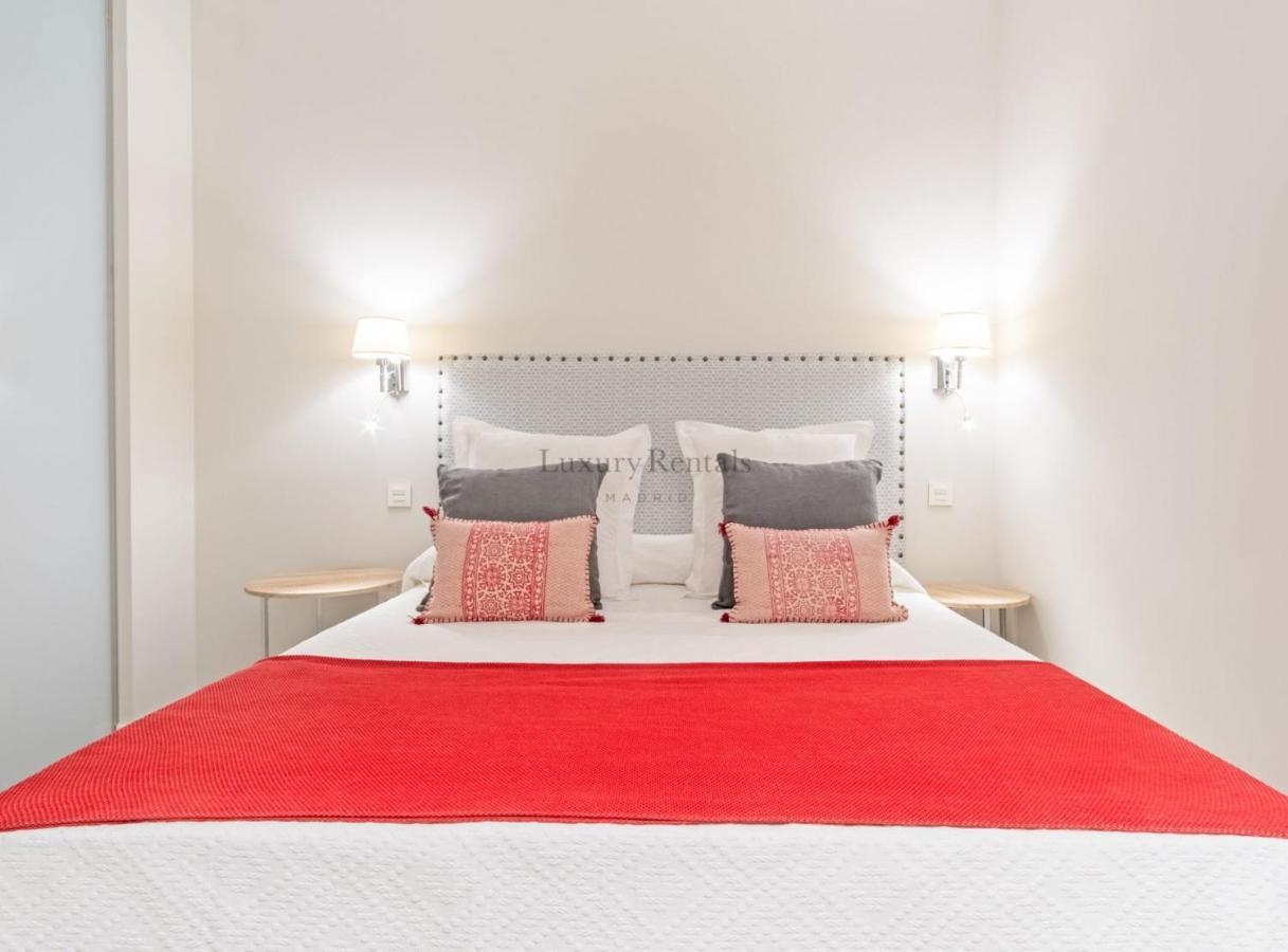 Experience The Best Of Madrid! Gran Via Apartment For 6, Comfort And Style In The Heart Of Chueca III Exteriér fotografie